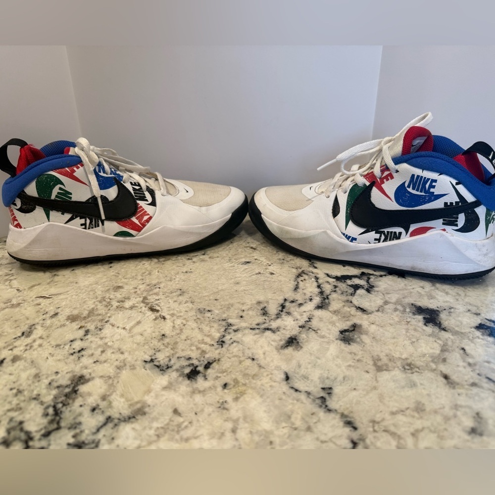 Nike Team Hustle D 9 'Black White Blue'